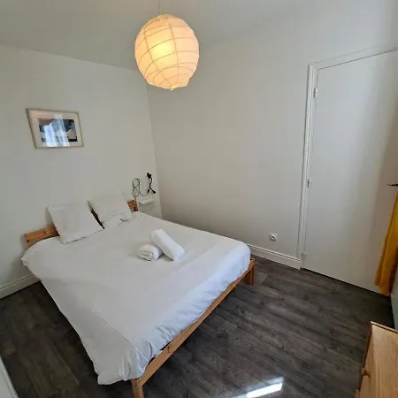 F2 N3 Cosy St Pierre モンリュソン